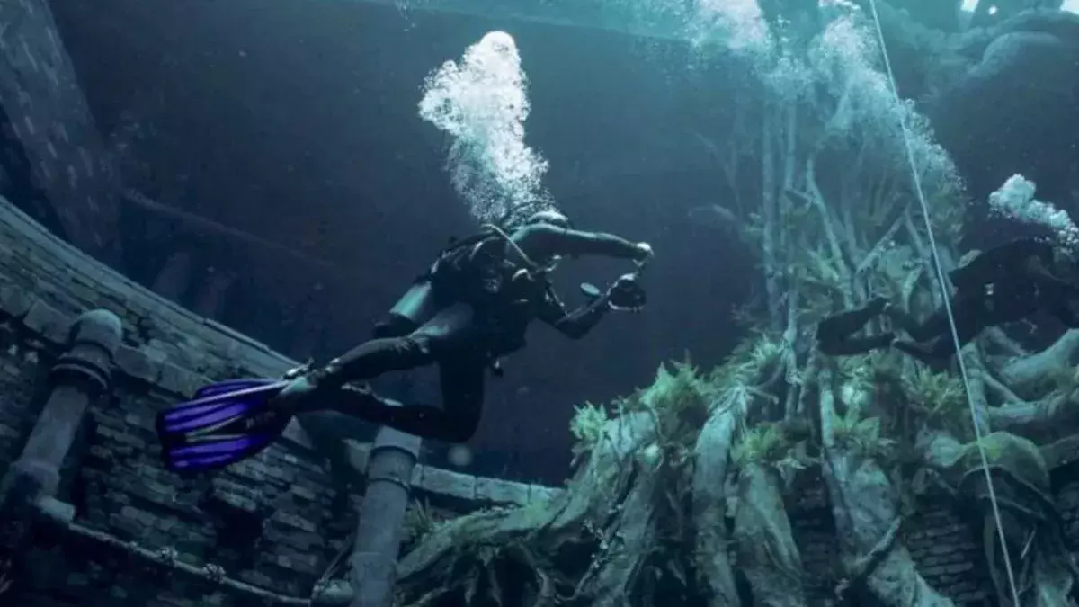 Deep Dive Dubai