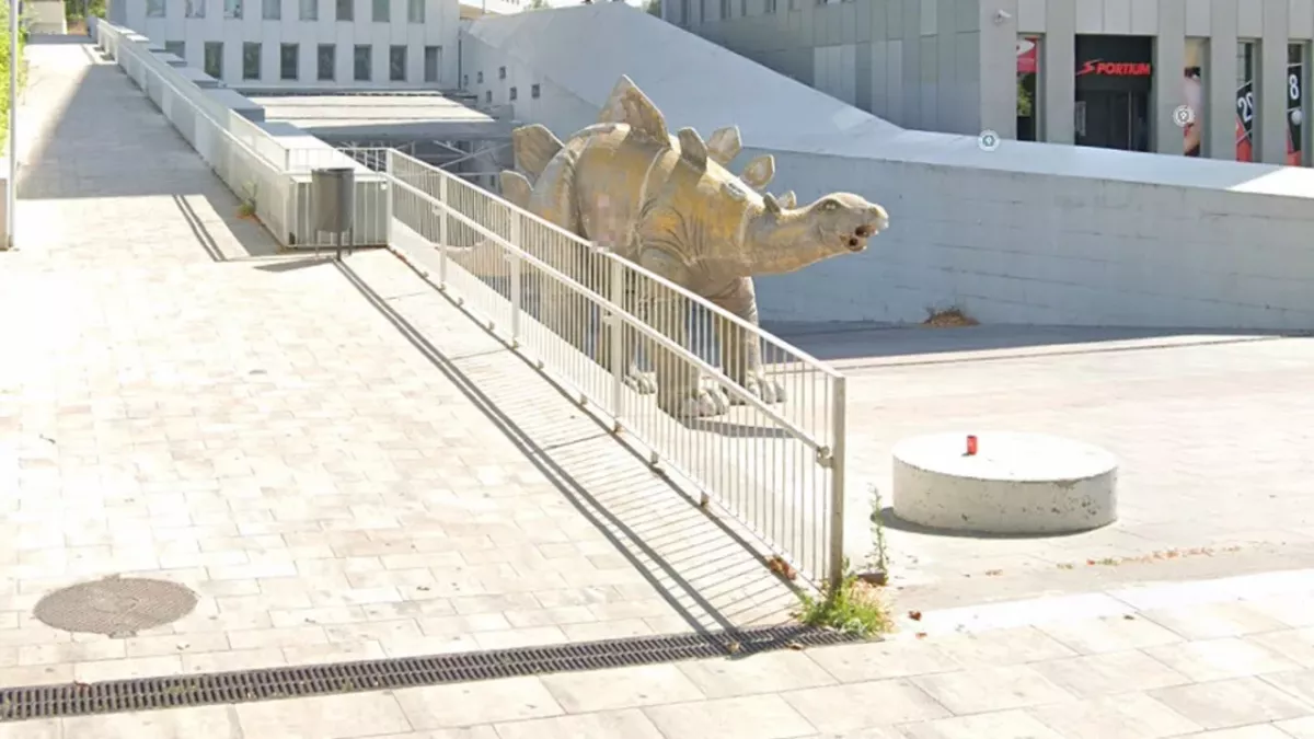 Missing man found dead, buried INSIDE a dinosaur statue in Barcelona