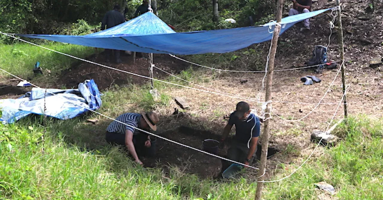 Sak Tz'i' Archaeology Site