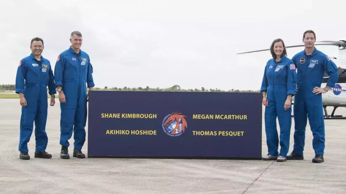 Toilet leaks on SpaceX forces astronauts to wear diapers on trip back to earth