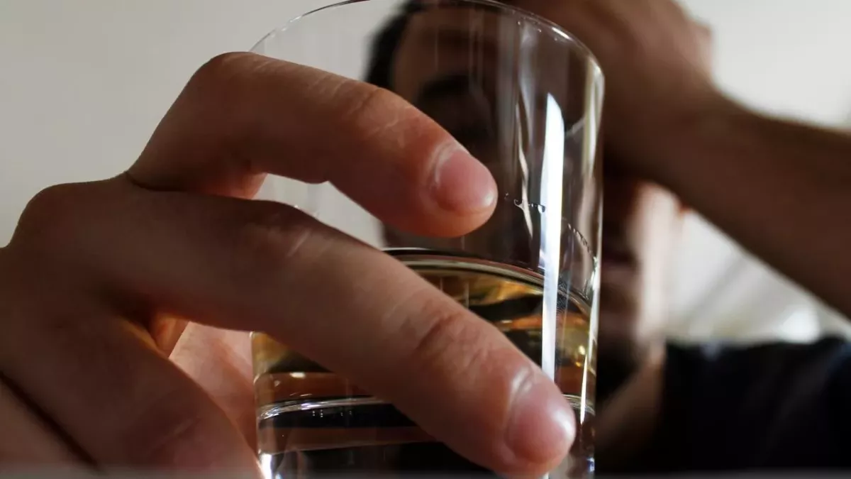 The unsuspected dangers of passive alcoholism