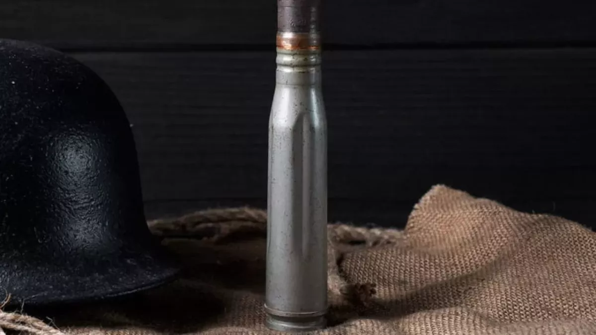 WW2 artillery gets stuck in patient’s rectum when he ‘slipped and fell’ on it