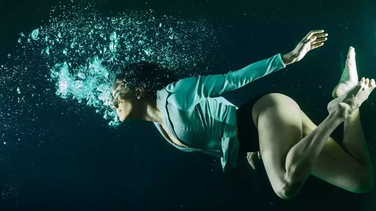25 people severely intoxicated after swimming in this public pool
