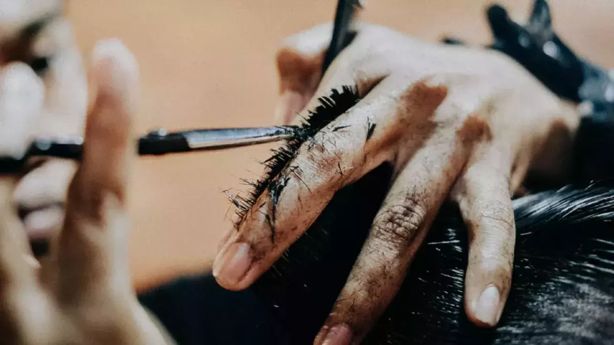 31 Cops Fined for Breaking COVID rules 