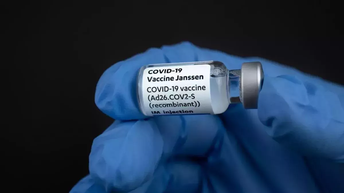 Anti-vaxxer violentily attacks nurse for refusing him a vaccination certificate