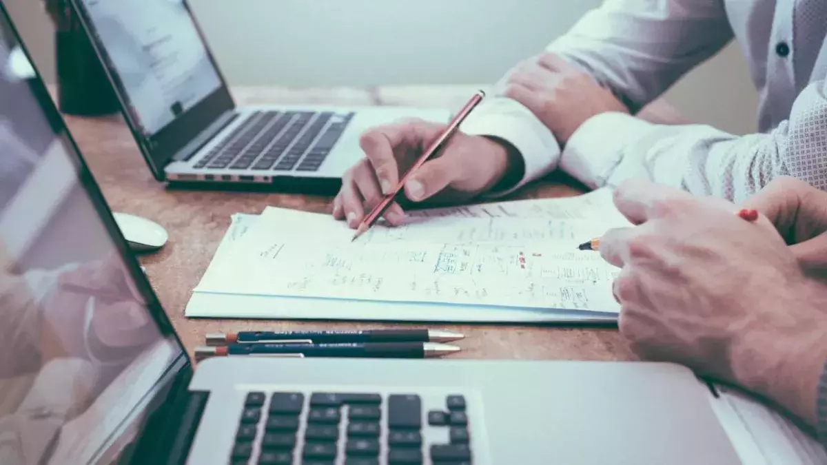 Atom bank introduces a 4-day working week without a pay cut