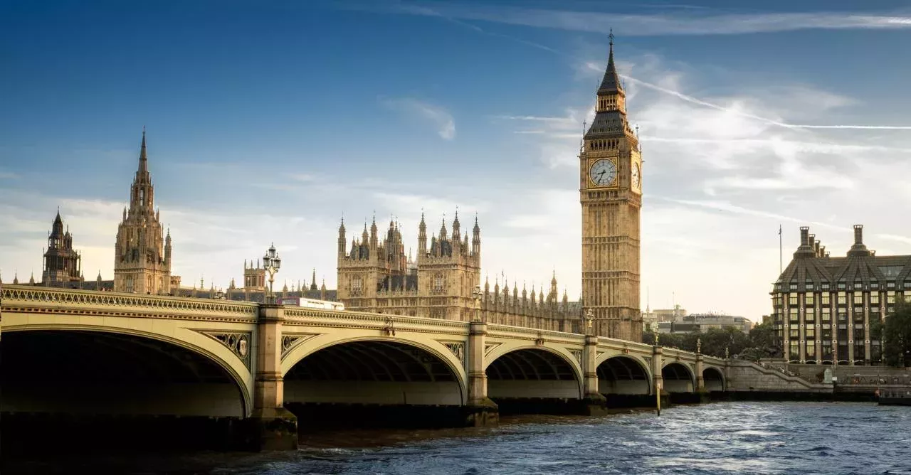 Coronavirus in the UK: quarantine, flights, closures, and everything else you need to know