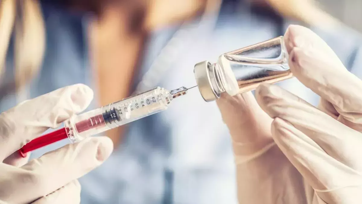 COVID Jabs To Be Offered to Under 30s While Ministers Hash Out Plans To Vaccinate Children