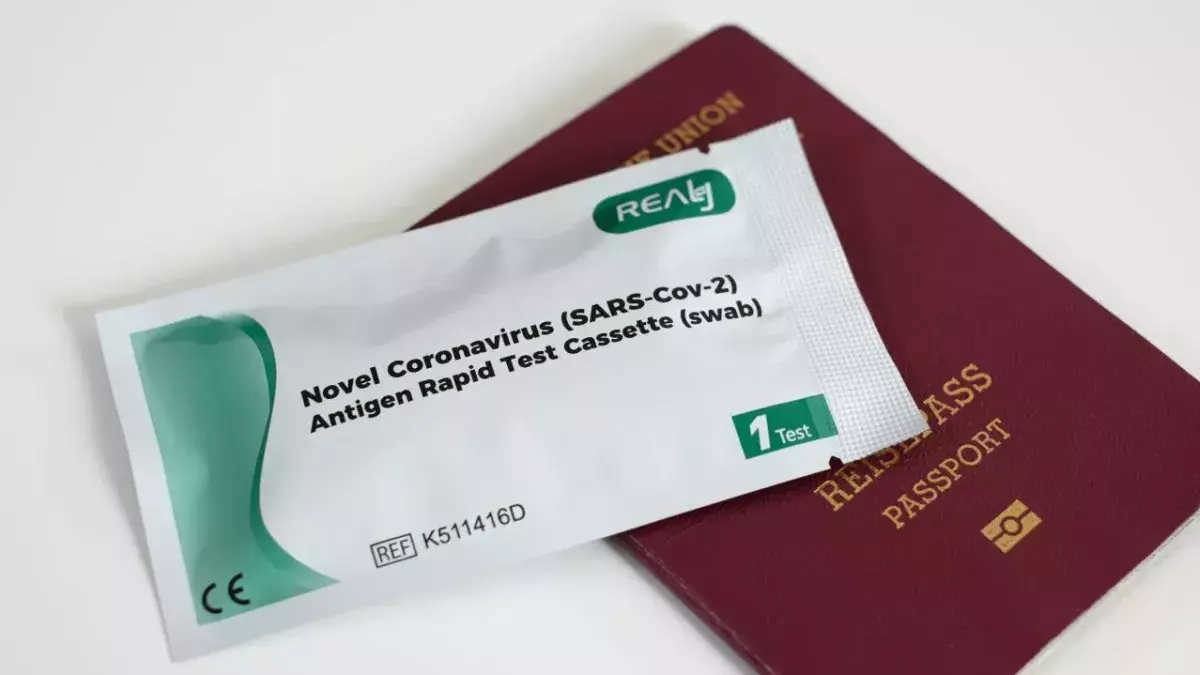 Delta variant could cause jabbed Brits to be banned from the EU