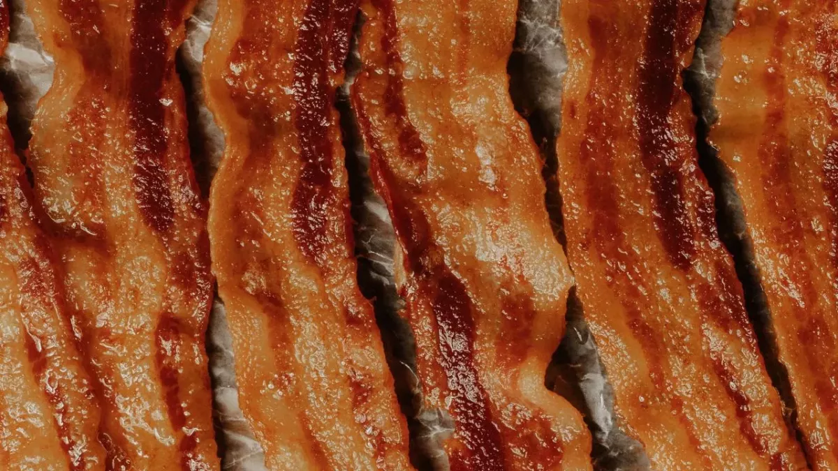 Eating bacon could increase you chances of developing dementia 