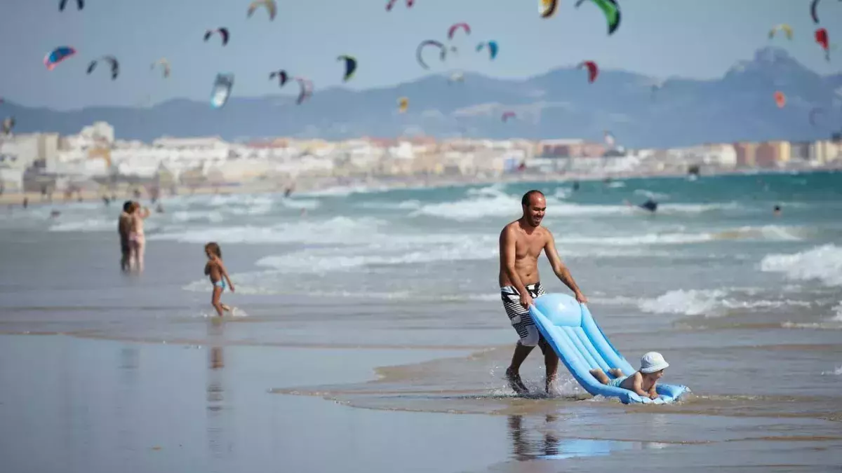 Flight prices soar as Boris Johnson prepares to unveil green-listed countries