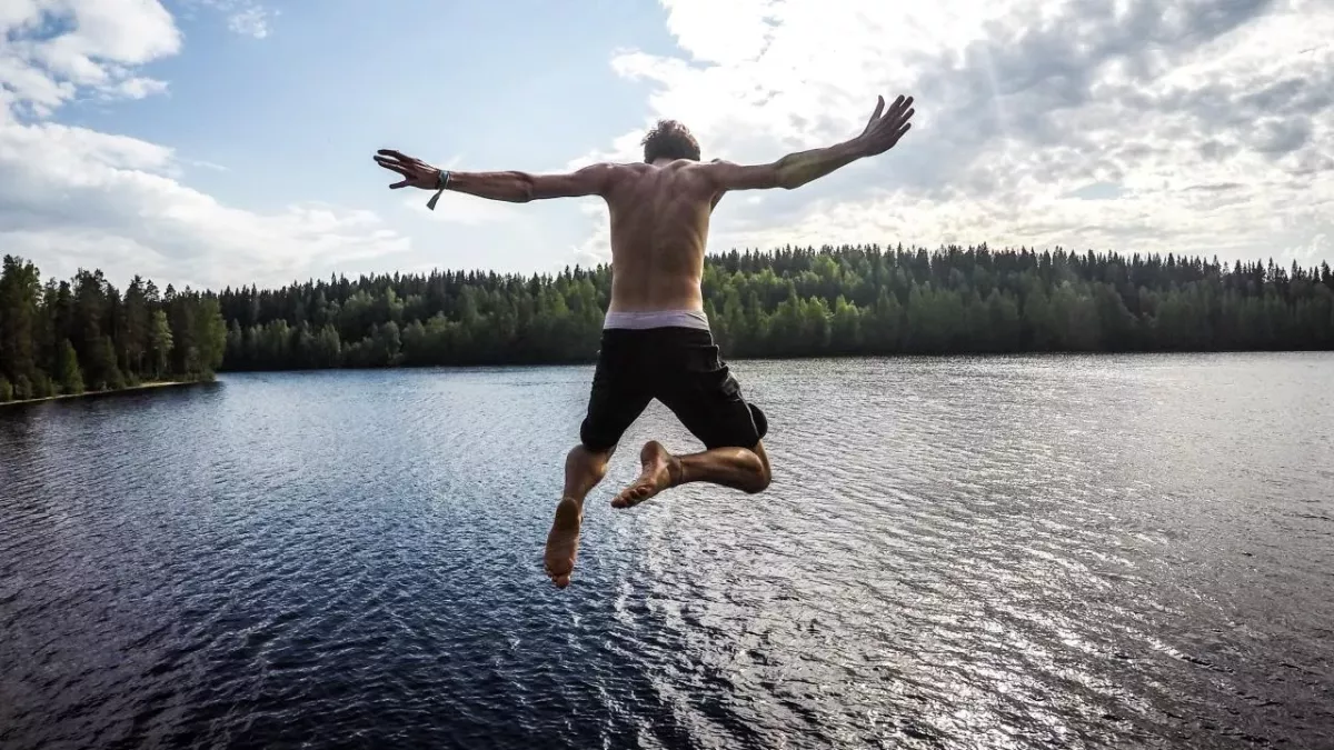He swam away from the police to avoid getting fined violating COVID restrictions