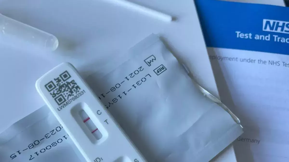 Lateral flow test: This might mean your positive LFT is wrong 