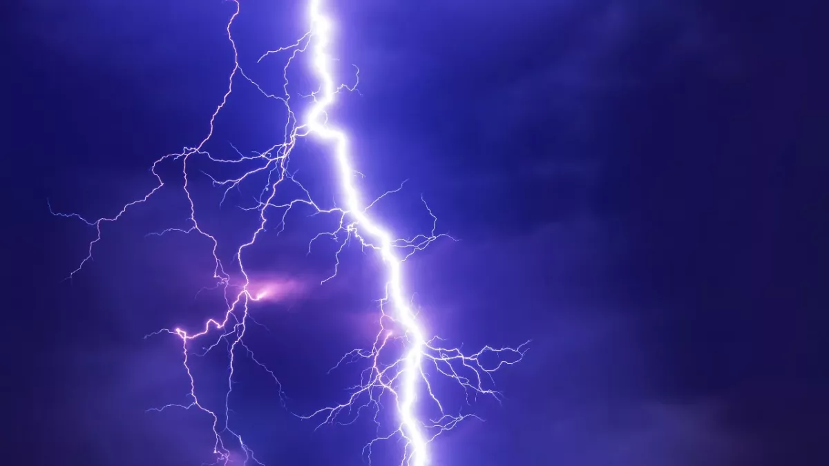 Lightening strike kills dozens in India