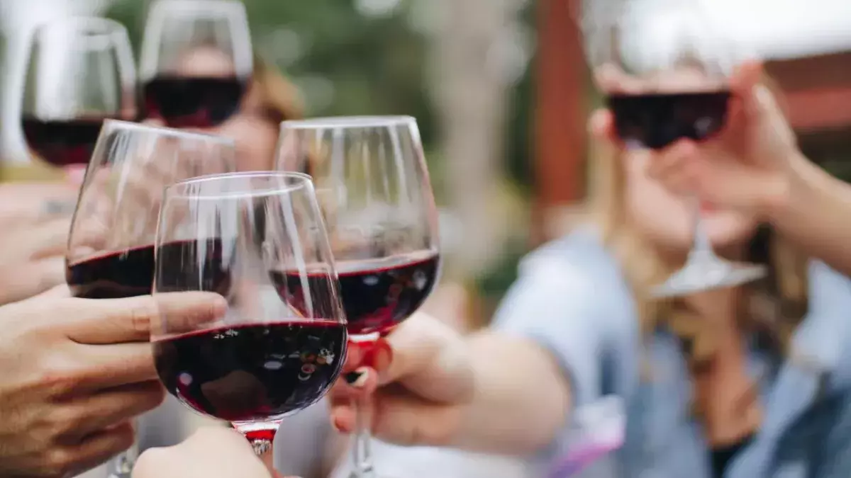 Is moderate alcohol consumption really good for your health?