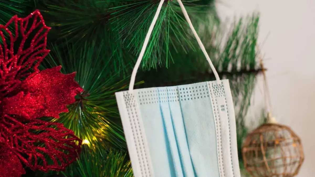 Omicron: Holiday celebrations must all be cancelled to end pandemic, WHO says
