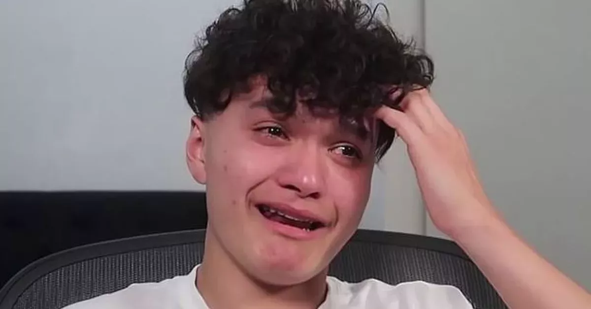 A Pro Fortnite Player Is In Distress
