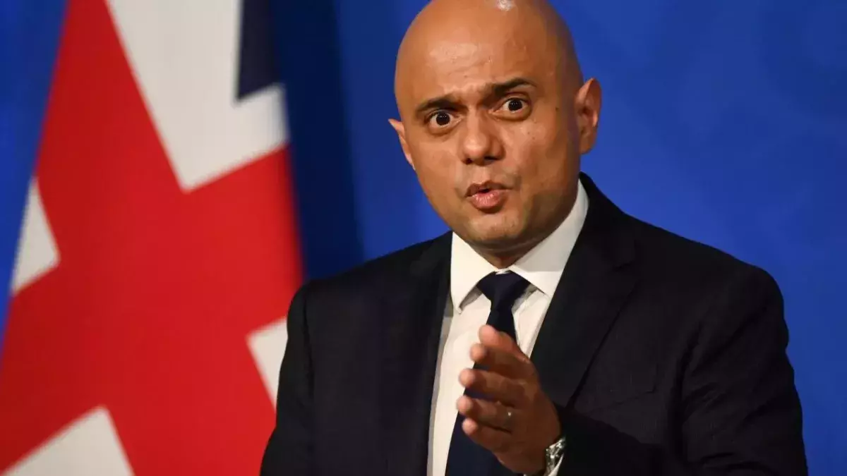 Sajid Javid hesitant to initiate ‘plan B’ even as COVID cases soar