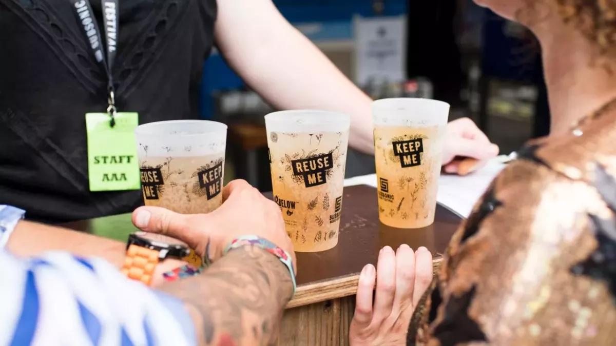 Takeaway plastic pints to make a comeback as of 12 April 