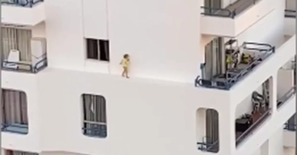 Terrifying Moment A Toddler Faced Death Walking On A Balcony Ledge