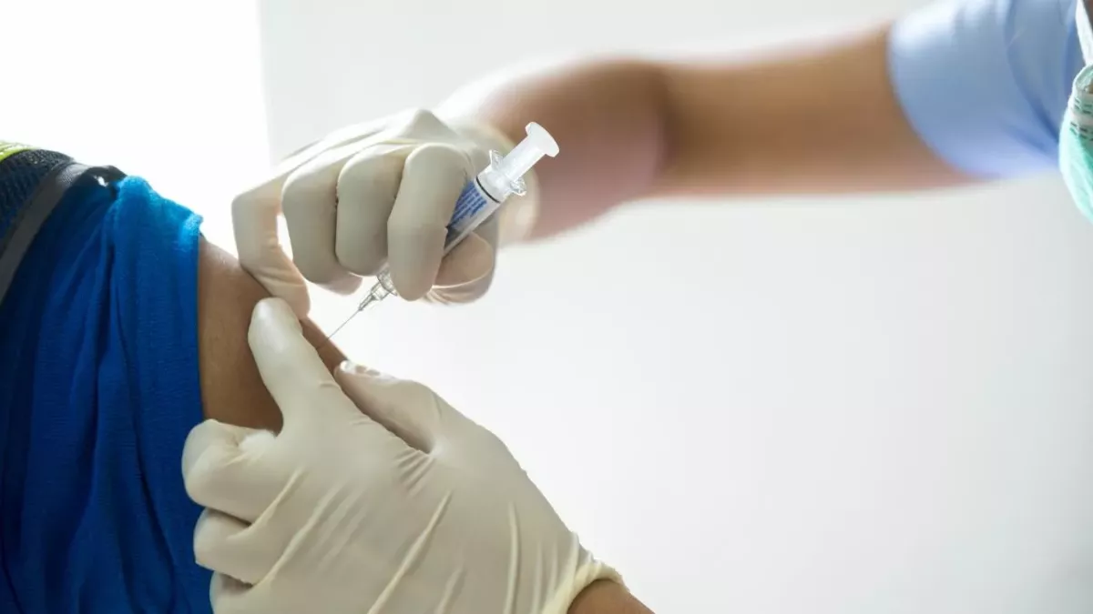 Why Do We Need Two Doses of the Coronavirus Vaccine?