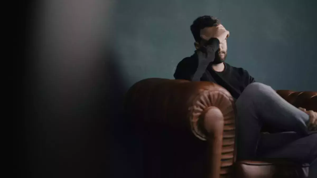 A year after contracting COVID this British man still suffers from this lingering symptom