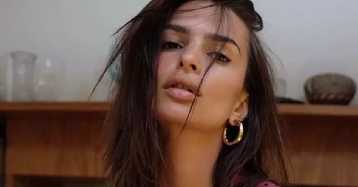 Emily Ratajkowski