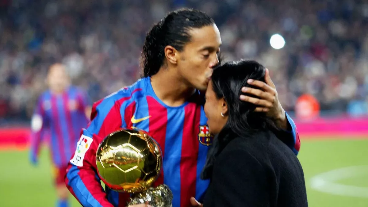 Ronaldinho and mum
