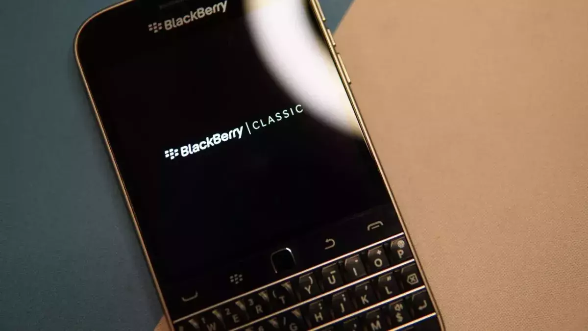 Blackberry phones to stop working from January 04
