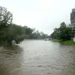 Australia hit by worst floods in 30 years