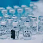 COVID-19: A quarter of UK young adults have yet to receive first dose