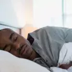 If You Sleep Less Than 6 Hours a Night, You May Suffer From This Dangerous Health Problem