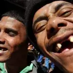 These Men Are Getting Their Front Teeth Pulled in Order to Feel 'More Beautiful'