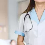 Woman accused of working as a doctor without completing medical degree