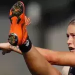 This Photo Of An Australian Football Player Provoked A Wave Of Shameful Sexist Hatred