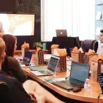 British firms trail towards four days working week