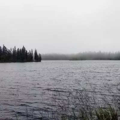 This deadly underwater lake will kill anything that enters it