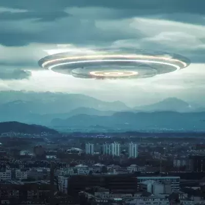 The US Military Has Officially Released Footage of Real UFO's