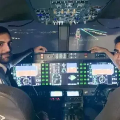 18-Year-Old Becomes Youngest Commercial Pilot In The UK, Thanks To His Mum