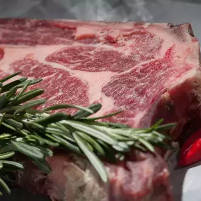 Consuming processed meat increases risk of heart disease by a fifth