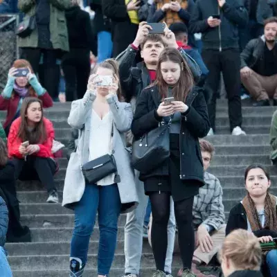 Coronavirus: these photos of French people continuing to gather are shocking internet users