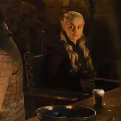 Game Of Thrones: We Finally Know Who Forgot The Starbucks Cup In This Scene