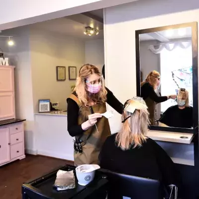 Hair Salon ordered to pay model £200,000 for wrong haircut