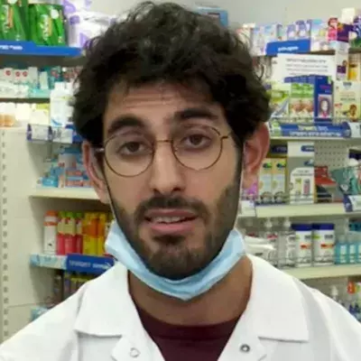 Pharmacist Accidentally Given Five Doses of the Pfizer Vaccine