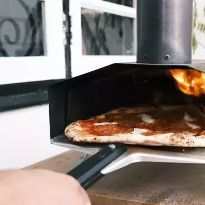 Pizza oven