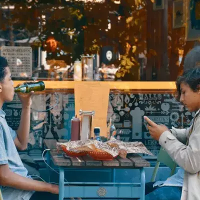 Pub gives customers 50% off meals if they lock away their phones