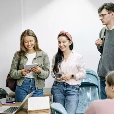 Scientists suggest that daily COVID test for students is as effective as group isolation