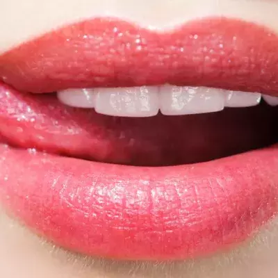 Study Reveals Those Who Do ‘Oral’ Face a Higher Risk of Mouth Cancer