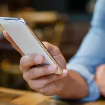 Study Shows COVID-19 Can Live on Your Phone for a Dangerous Amount of Time