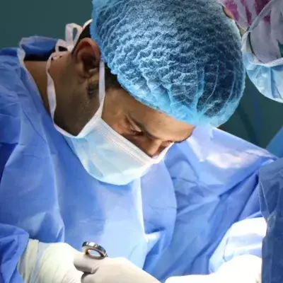 Surgeon amputates wrong leg of elderly patient